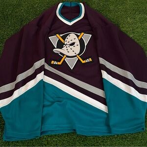 Vintage 90s Y2K Mighty Ducks Of Anaheim Mens Large Purple Teal CCM NHL Disney